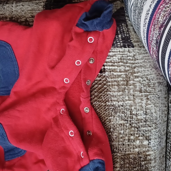 4/$40 Red & Navy Blue Baby Jumpsuit - Size 3/6 Months - Picture 6 of 6